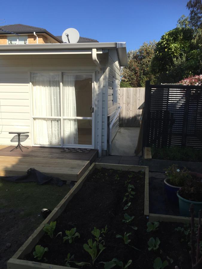 K&R Orewa Homestay מראה חיצוני תמונה
